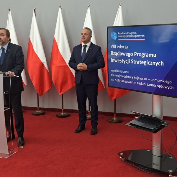 Konferencja w Kujawsko-Pomorskim Urzędzie Wojewódzkim - Rządowy Program Inwestycji Strategicznych.